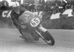 Isle of Man TT-Retro-1958, John Surtees