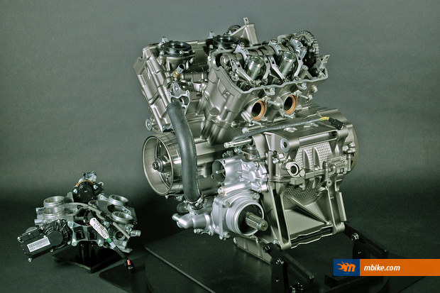 Honda VFR1200 engine