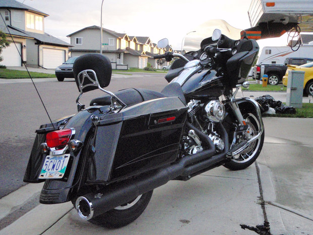 My 2010 Road glide custom and her new exaust