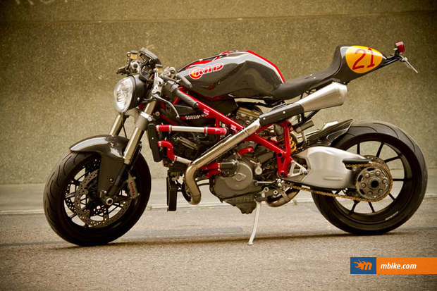 Radical Ducati Mikaracer 06