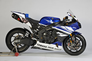 Yamaha Racing 2011 WSBK YZF-R1 22