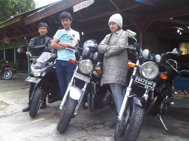 IMG00017-20111107-0950