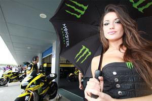 2011 MotoGP Jerez Paddock Girls 04