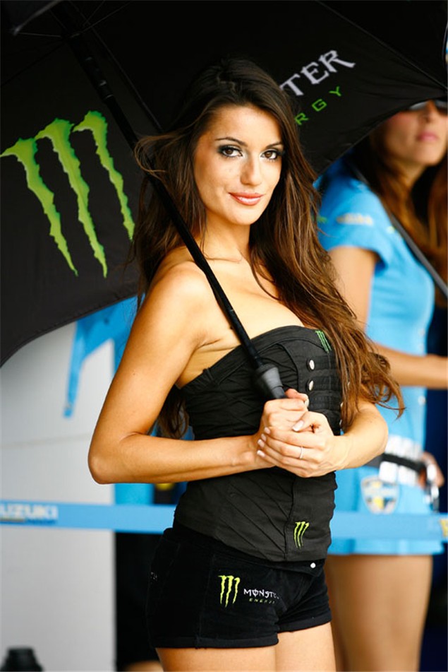 2011 MotoGP Jerez Paddock Girls 05