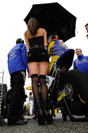 2011 MotoGP Jerez Paddock Girls 42