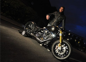 Unorthodox-Harley-Davidson-by-Warrs-is-a-desirable-beast.0