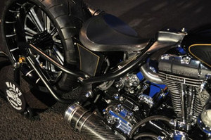 Unorthodox-Harley-Davidson-by-Warrs-is-a-desirable-beast.1