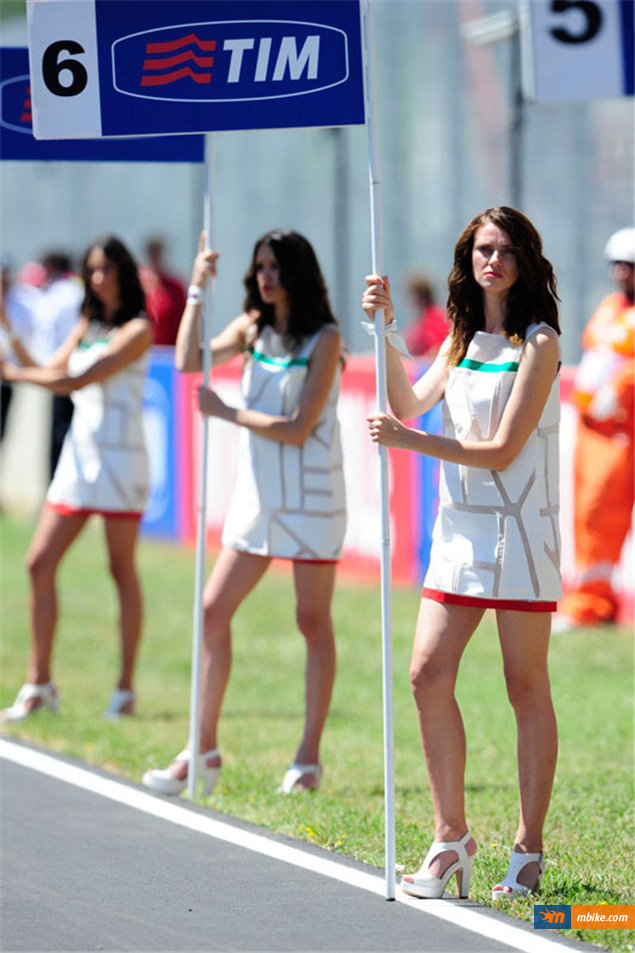 MotoGP Grid Girls 2011 Mugello_28