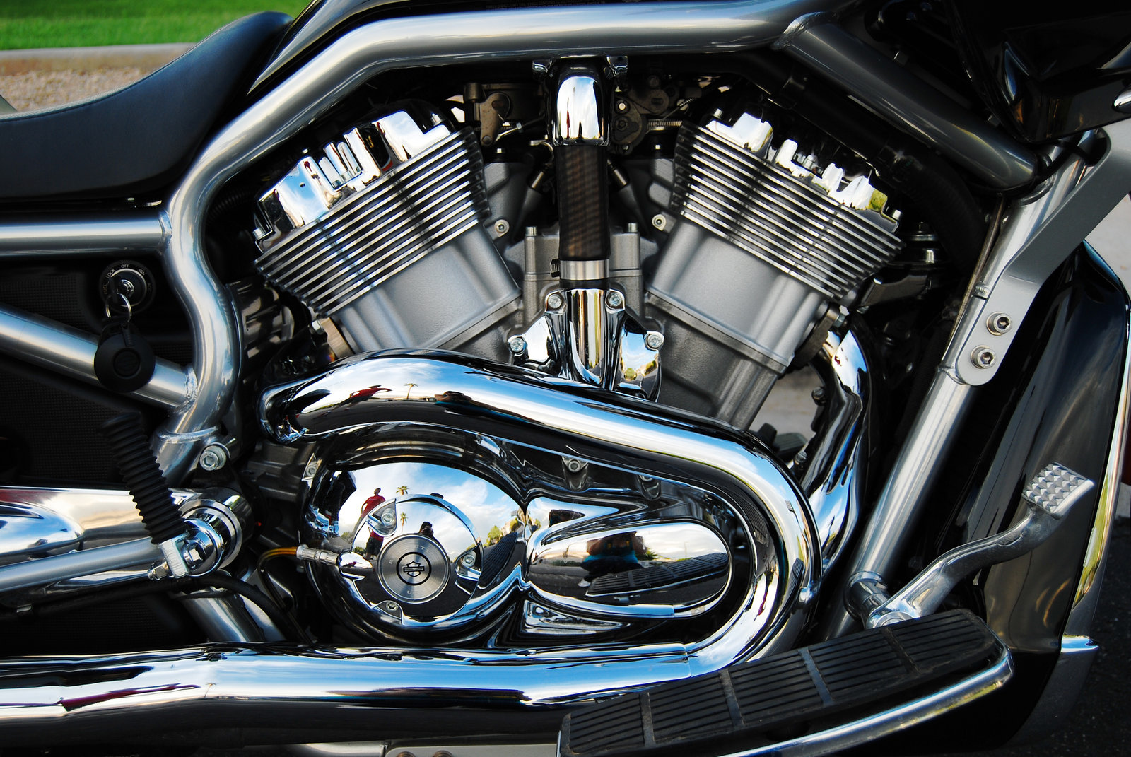 Harley Davidson V-Rod Bagger - TM VRSC 03 by Cam - Mbike.com