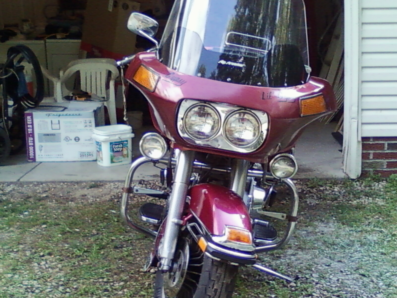 125