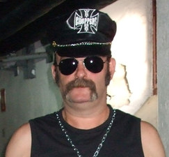 Pedro Luis's avatar