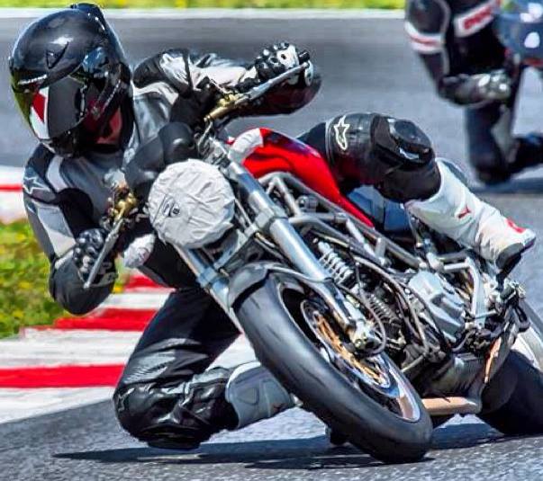 ducati monster m900s 2 track