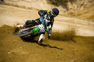 mc90_Motocross in Sand