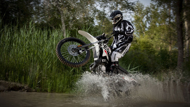 mc_Water Motocross
