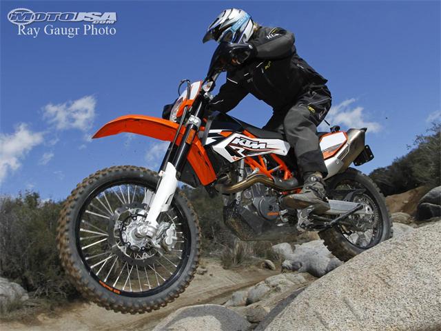 ktm18_KTM 690 Enduro